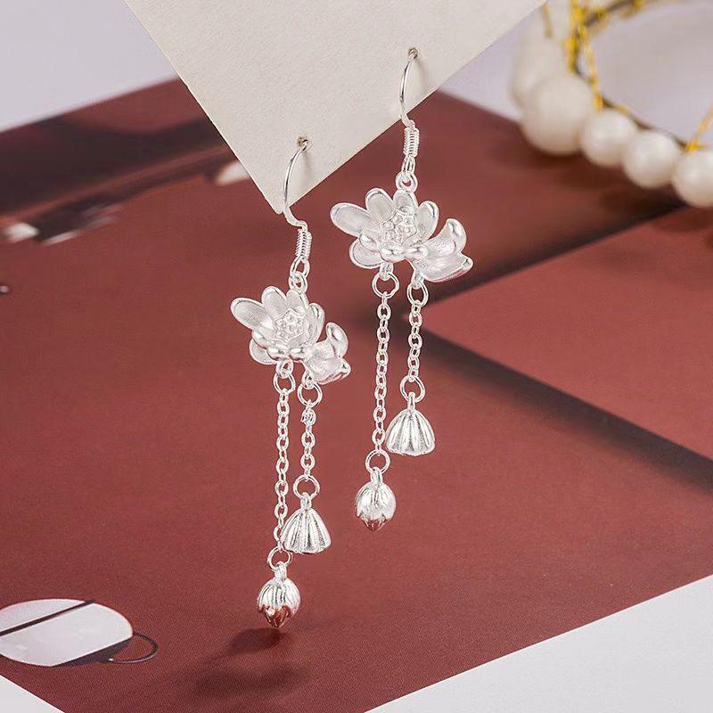 1Pair  Chinese Style Lotus Long Tassel Dangle Earrings For Women Girls Elegant Exquisite Lotus Seed Flower Ear Hook Gifts