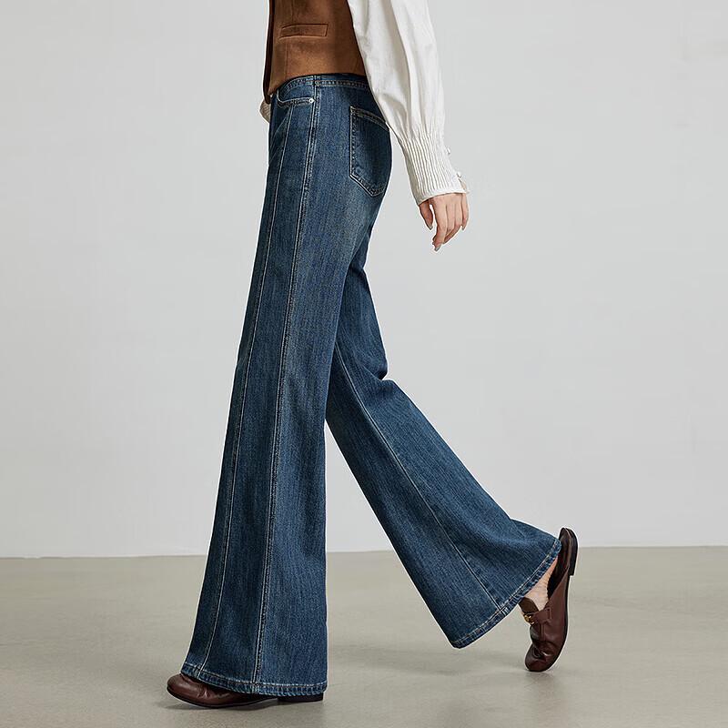 Chuyu Women's Deconstructed Patchwork Flared Jeans