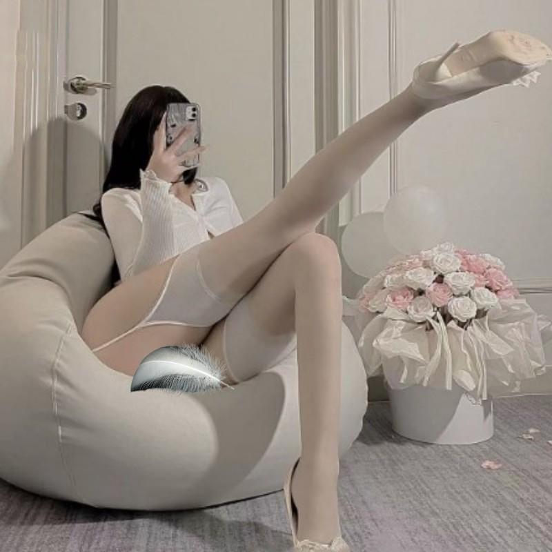 Sexy One-Piece Lingerie: Colorblock Suspender Stockings with Open Crotch for Quick Release - Pure Desire Collection.