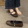 2025 spring and autumn new retro Mary Jane shoes shallow mouth women's shoes one word with pearl flat shoes temperament French single shoes