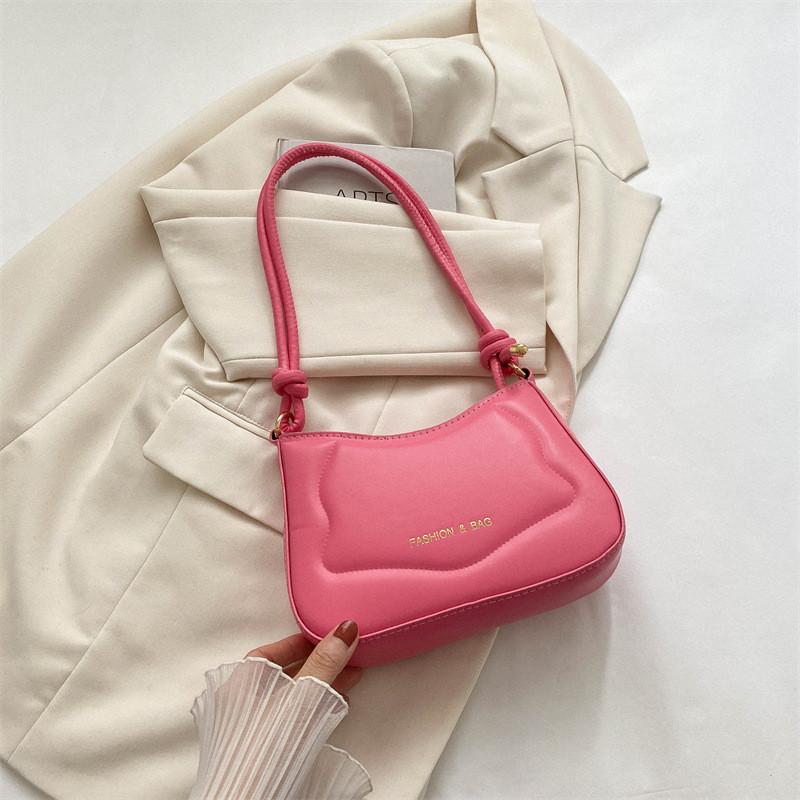 

Trendy Small Square Bag For Women With Retro Design Perfect For Everyday Use рожевий
