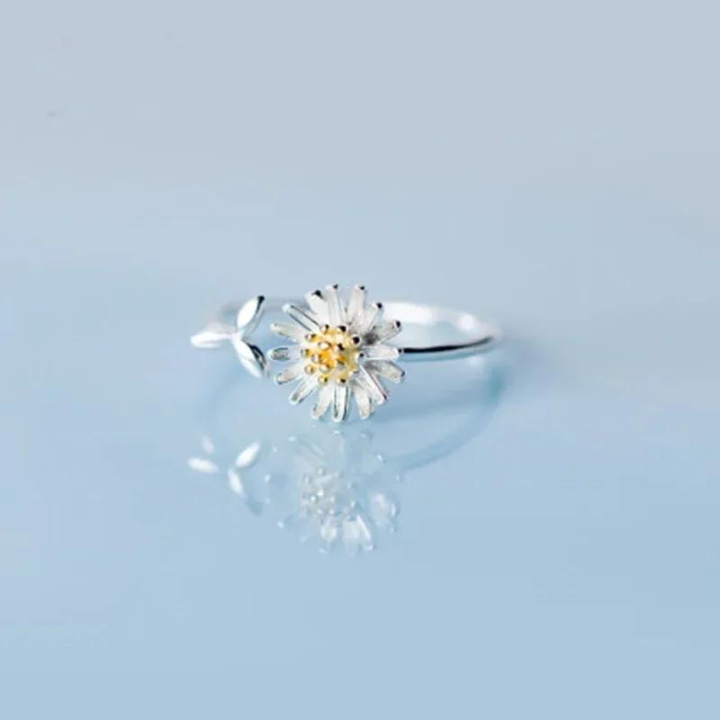 

Fashion Daisy Yellow Flower Rings For Women Sweet Girls Exquisite Enamel Sunflower Open Hoop Earrings Korean Simple Jewelry Gift resizable