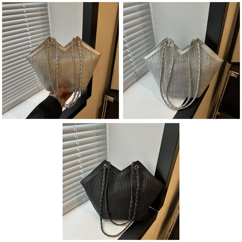 Fashionable Rivet 2024 Spring Summer New Trendy Street Style Pu Tote Bag