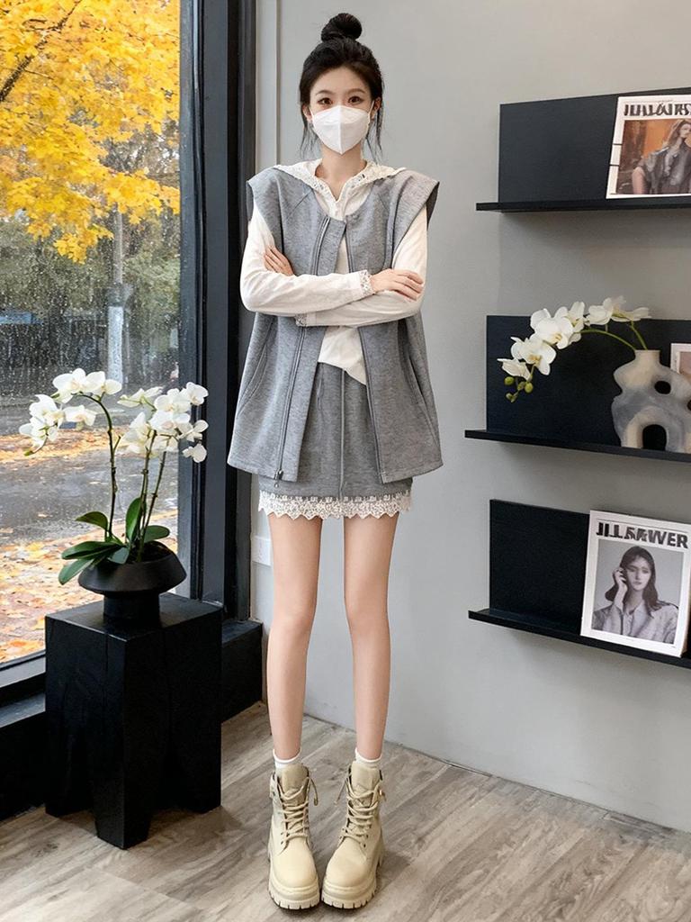 European Spring 2023 Women's Casual Korean-Style Hooded Vest & Short Skirt Set