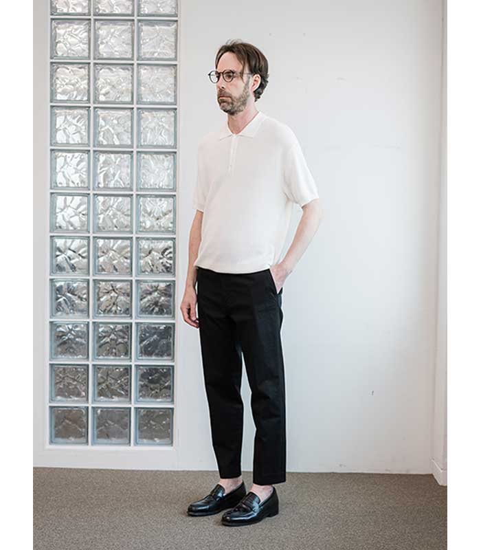 BLACKBROWN Four Seasons Tapered Fit Elastic Waist Pants [Black]