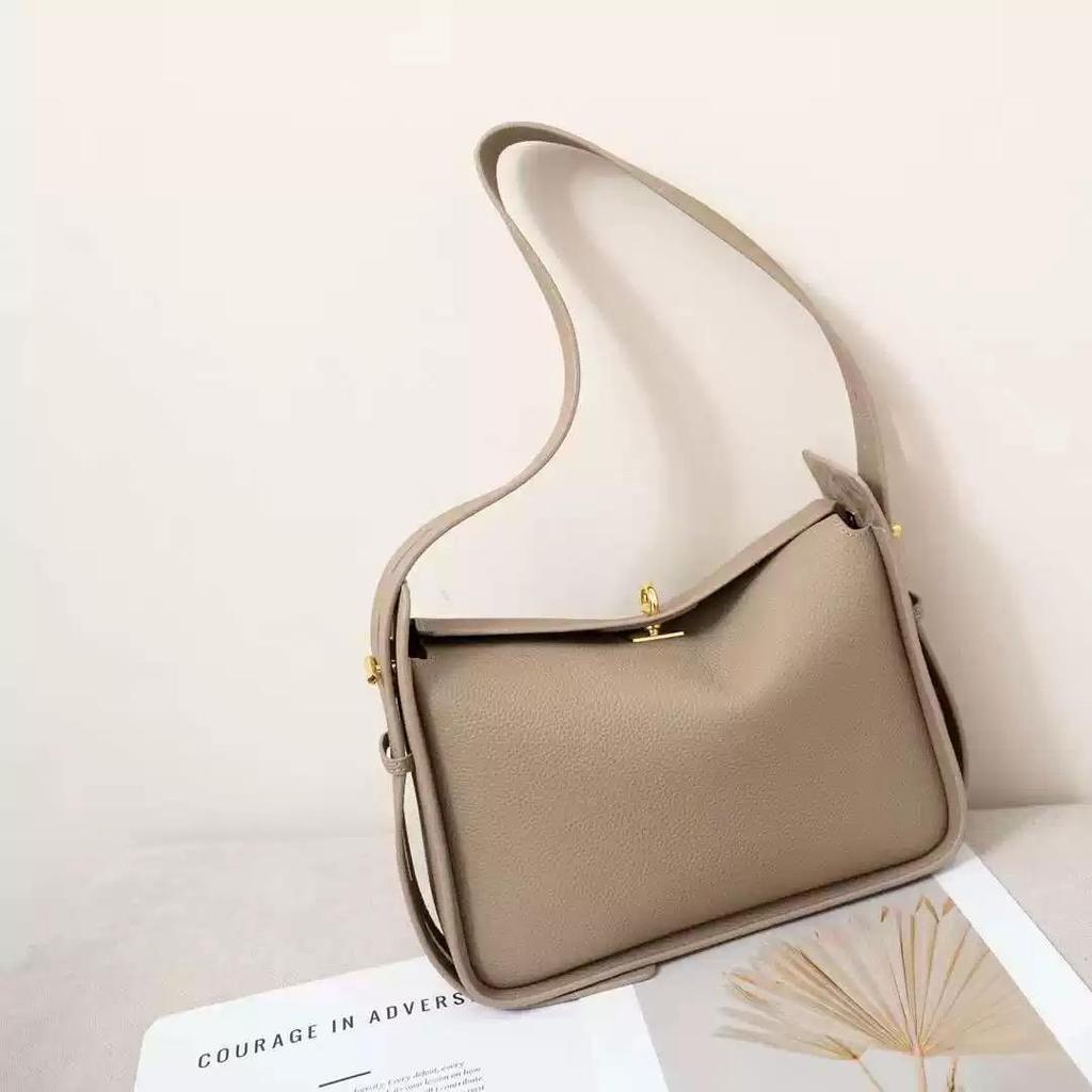 New Niche Luxury Designer Shoulder Crossbody Armpit Bag Head Layer Cowhide Leather Ladies Wide Shoulder Strap Large Capacity Bag