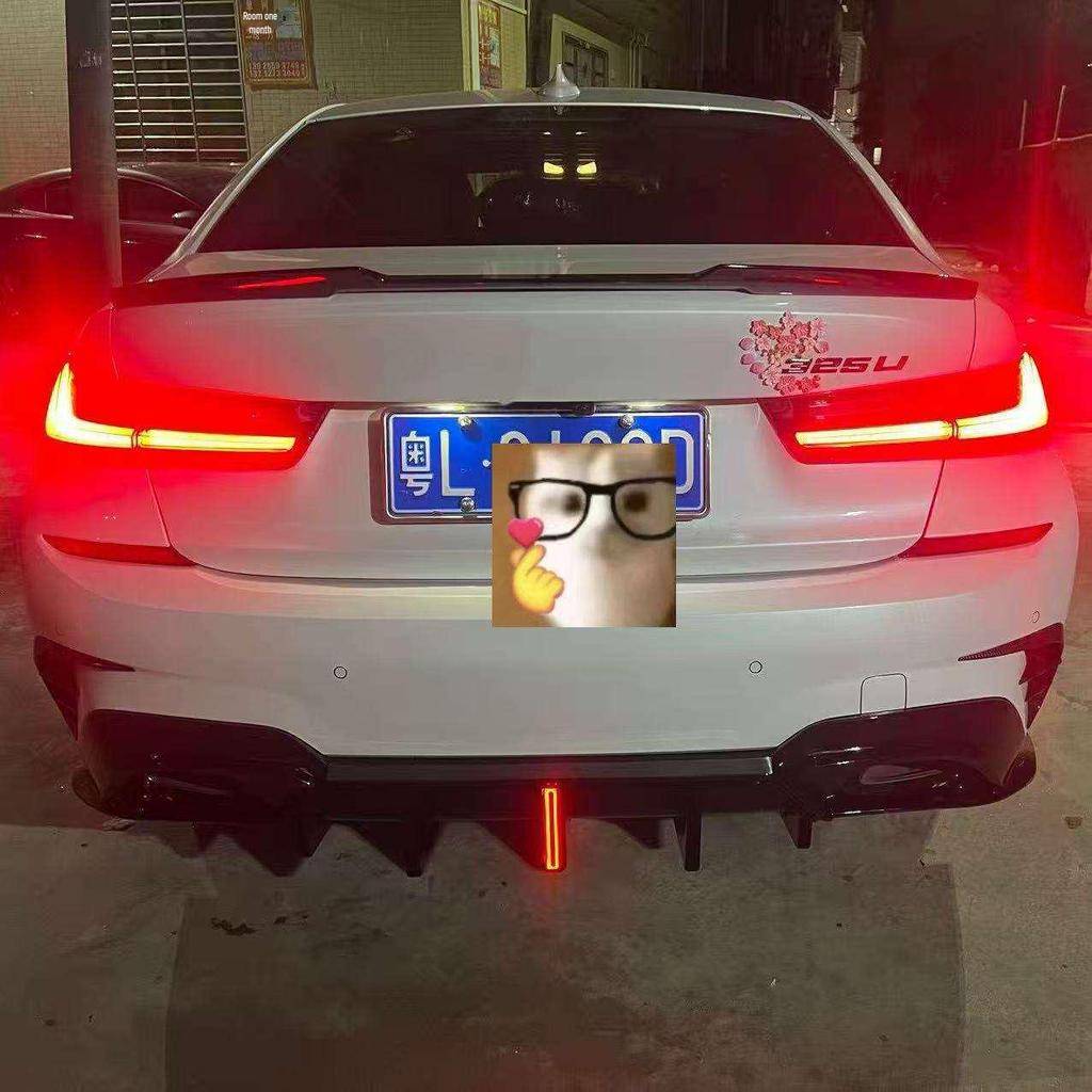 BMW 3 Series G20/G28 Rear Diffuser Lip Kit (2019+) - Vertical Light Rear Lip Replacement.