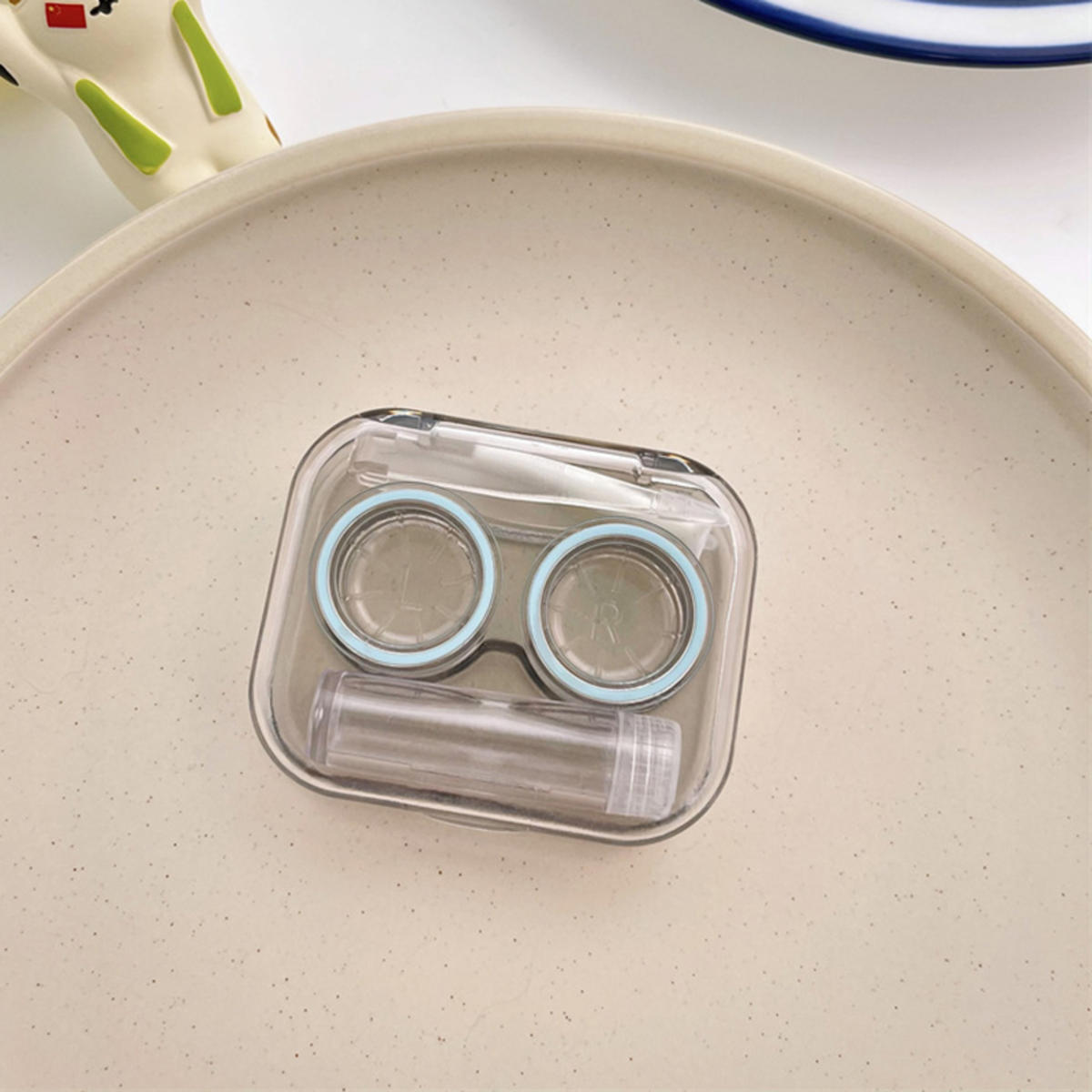 

Transparent Contact Lenses Box Portable Invisible Lens Case with Tweezer Remover Tools Travel Contact Lenses Soak Container Box one size бірюзовий