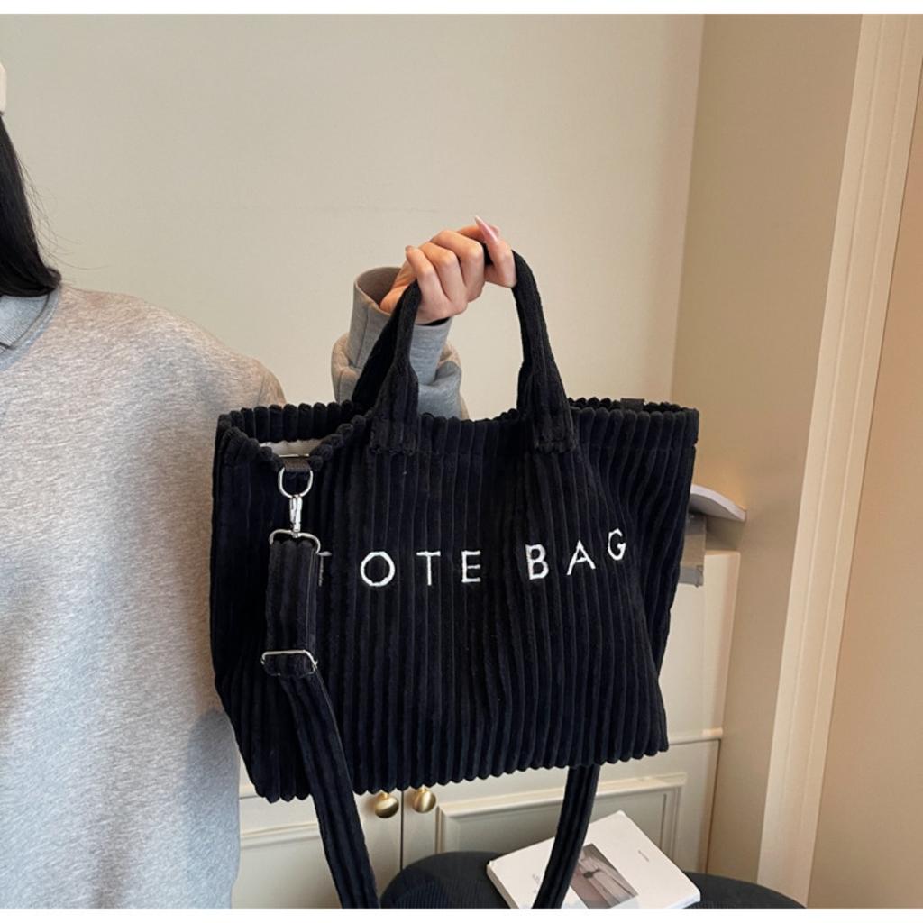 Schultertasche mit großem Fassungsvermögen, Damen-Schultertasche, Beliebte und vielseitige gestreifte Samt-Damentasche, Tragetasche mit Buchstaben