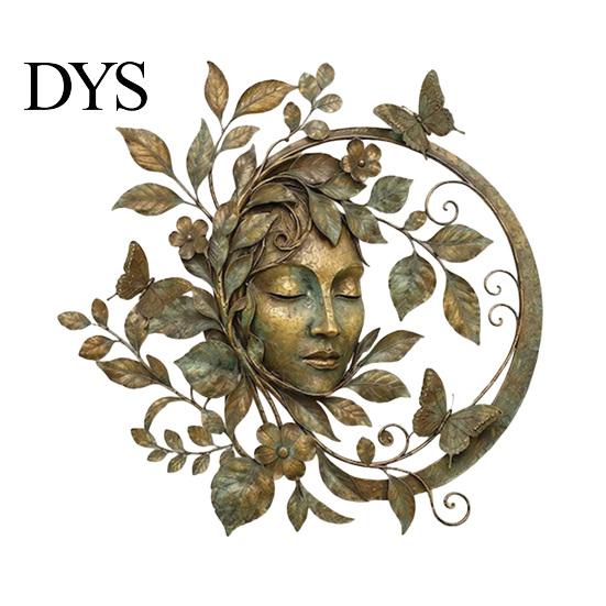 Dekorative Metallblätter und Ranken Waldgöttin Wandkunst, Eisenskulptur für Wohnzimmer Schlafzimmer, Hängendes Ornament im Bohemian Dekorstil, Natur