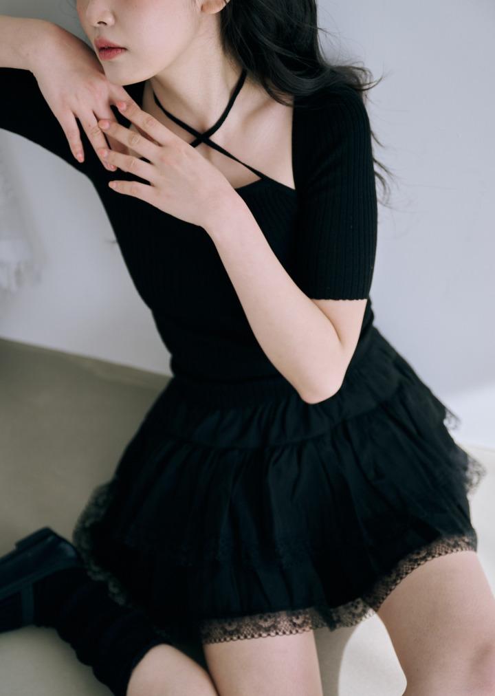 BYSEOWOO Olivia Lace Skirt (Black)