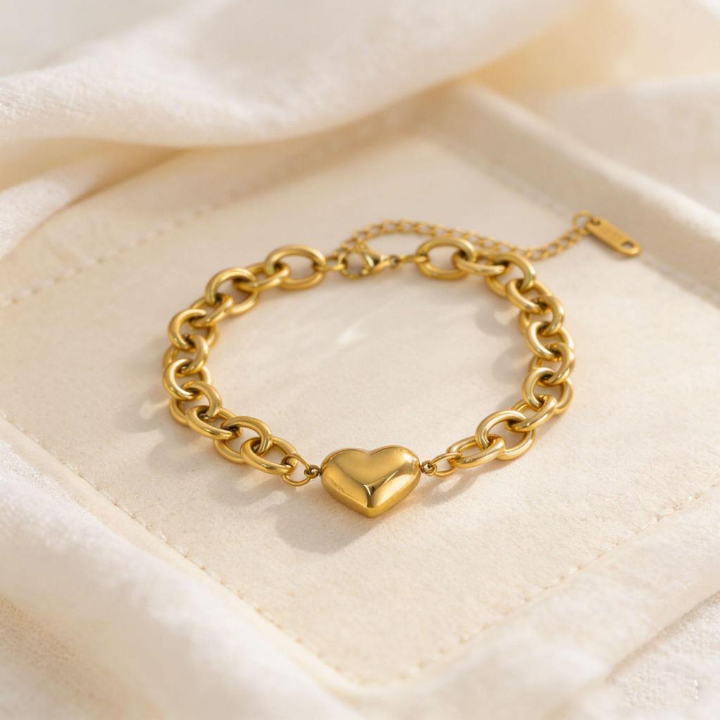 Elegant 18K Gold Titanium Steel Bracelets: European & American Fashion, Non-fading, Women's Versatile Personality Hand Jewelry