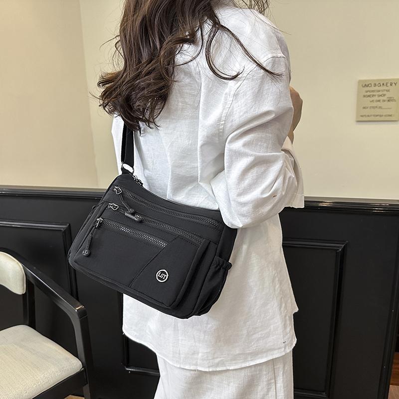 Anti Theft Organized Pockets Women Nyl Crossbody Bag Lightweight Waterproof Oxford Large Capacity Travel Commute Satchel