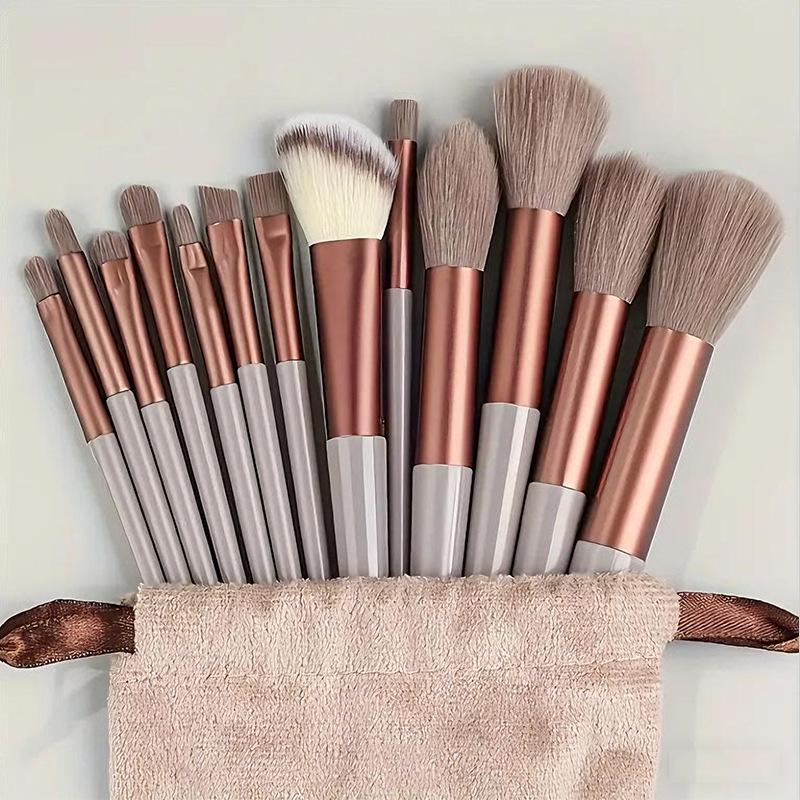 Set da 13 Pezzi di Pennelli Morbidi per Cipria Libera ad Alta Lucentezza Set di Pennelli per Ombretto Trucco Strumenti di Bellezza
