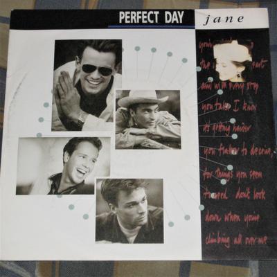 Disque 7 pouces PERFECT DAY - Jane LON188 London Records 1988 UK Danse & Électronique Occasion