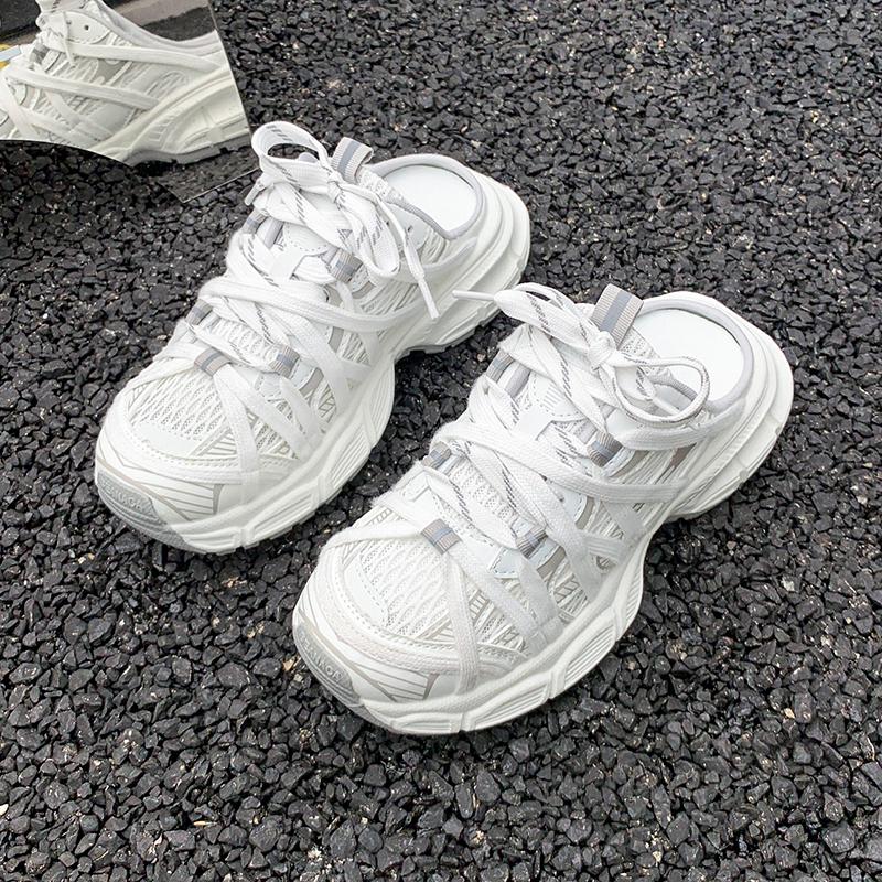 Fashion Baotou Shallow Lace-up Cool Drag Spring and Summer New Round Head Mesh Breathable Platform Casual Sports Shoes