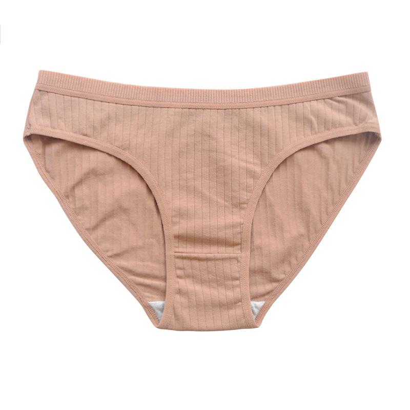 Women's Plus Size Mid-Waist Pure Cotton Solid Color European & American Style Triangle Panties
