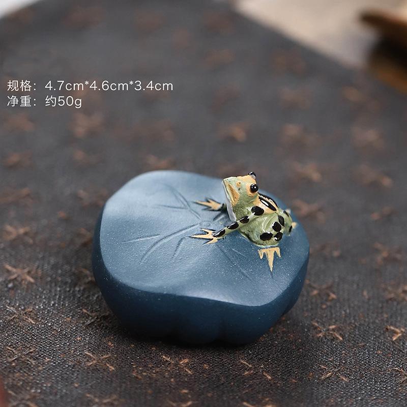 1PC Lucky Purple Clay Small Frog Statue Tea Pet Tea Art Ornaments Chinese Kung Fu Tea Handicrafts Ceremony Decor Accessories