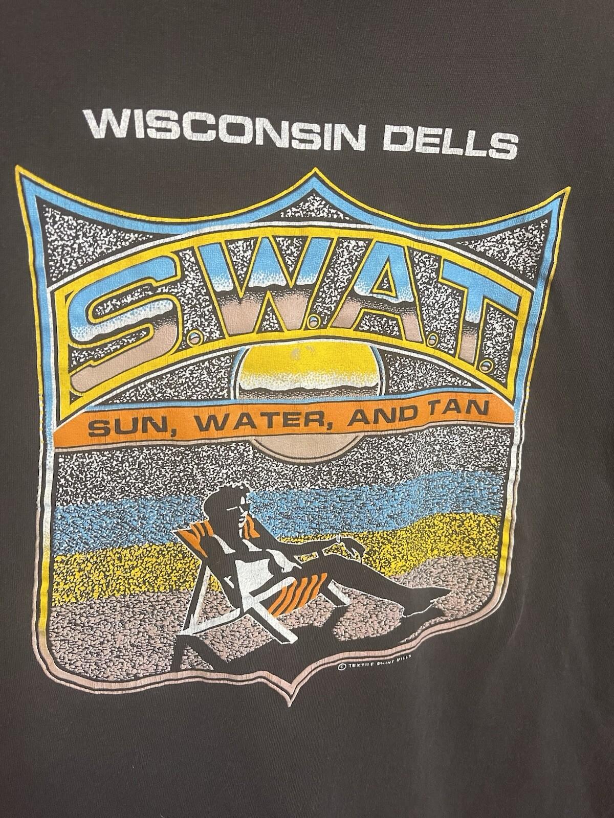 Vintage Wisconsin Dells S.W.A.T Sun Water And Tan Tank Top Adult Large Black Unisex T-Shirt S
