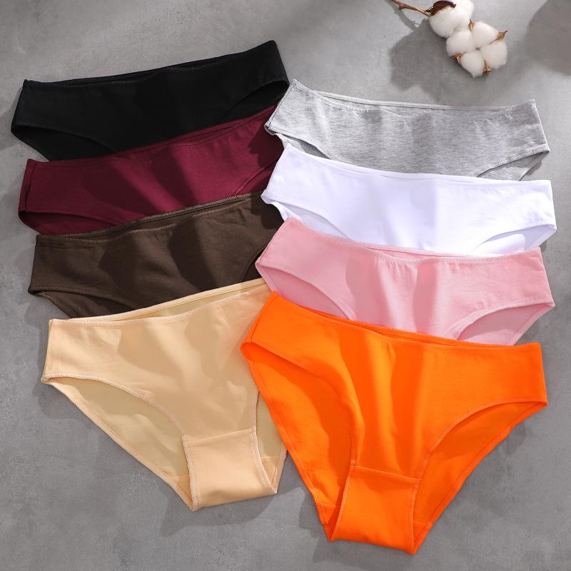 FINETOO 3Pcs/Set Seamless Cotton Fabric Briefs Underwear For Women Sexy Low Waist Breathbale Panties Female Elastic Solid Color Lingerie