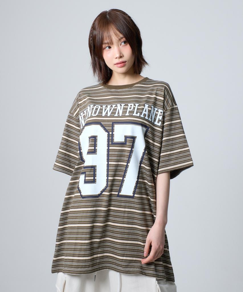 UNKNOWN PLANET Ivy Round Planet Rugby Tee Khaki