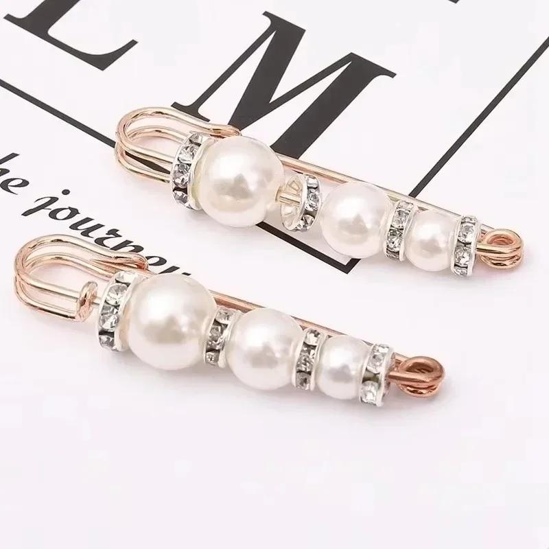 Simple Fashion European Personalized Brooch Pearl Retro Beaded Silk Scarf Brooch Accessories Women to Wear Simple and Generous