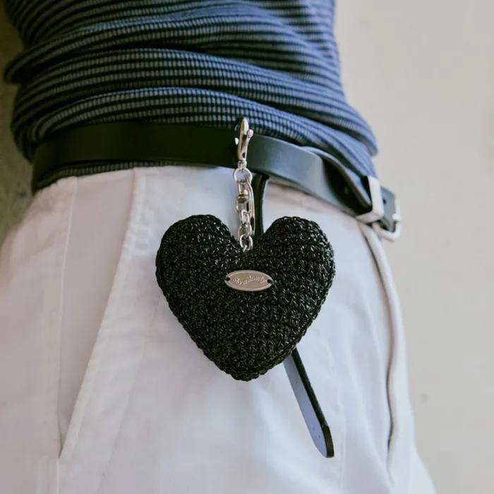 No.217 / Chubby Metallic Heart Key Ring _ Black