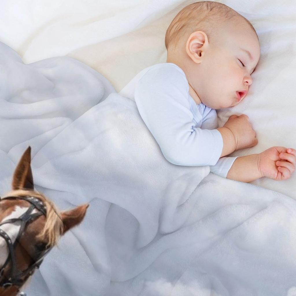 Belgian Beauties Throw Blanket Loose Fashion Sofas Bed linens Sofas Blankets