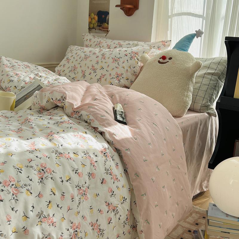 Juego de cuatro piezas de algodón puro de 60 hilos, cama gruesa de algodón puro, juego de tres piezas, algodón de fibra larga, funda de edredón pequeña y fresca, sábana ajustable