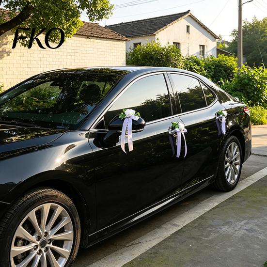 Easy Install Wedding Car Kit Artificial White Rose Decoration, Door Handle & Rearview Mirror Flower Bouquet Weather Resistant Flowers with Satin