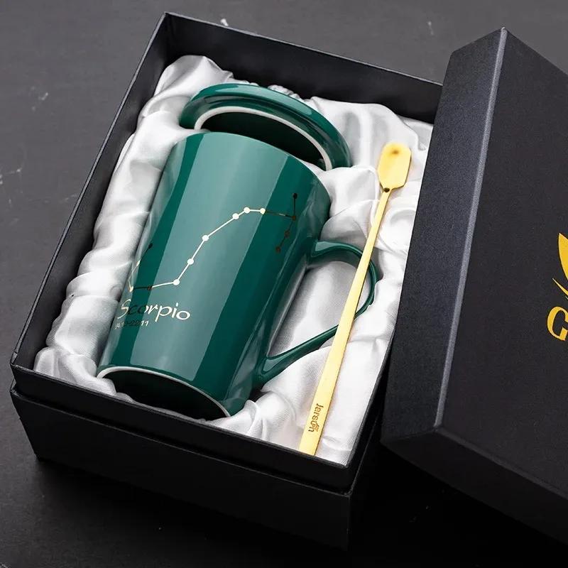 420 ml Geschenkpaket Sternbild Keramiktassen Kaffeetasse für Liebhaber Kreative Kaffeetassen mit Deckel und Löffel Keramik-Kaffeetassen-Set 420 gray