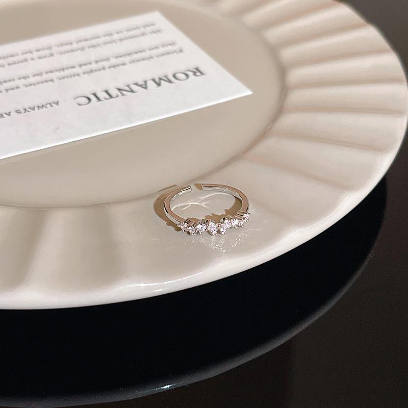 

Элегантное циркониевое регулируемое открытое кольцо для женщин - Шикарное ювелирное изделие для личности
