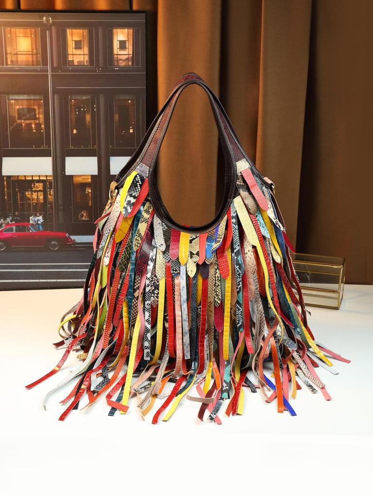 Mehrfarbige Quastenstreifen Umhängetasche aus Rindsleder mit großem Fassungsvermögen
