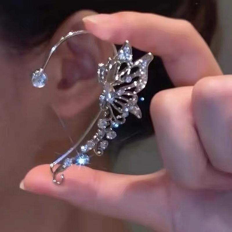 Hollow Zirconia Butterfly Ear Clip Earrings, Fairy-style, Elegant, No-piercing Ear Clip Earrings