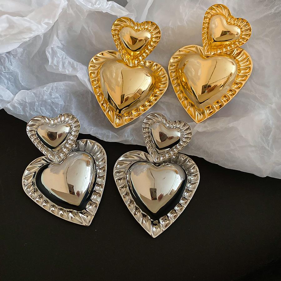Personalized Vintage Drop Earrings for Women Heart Shape Exaggerated Irregular Drop Earrings Chic Party Jewelry Gift Accessories