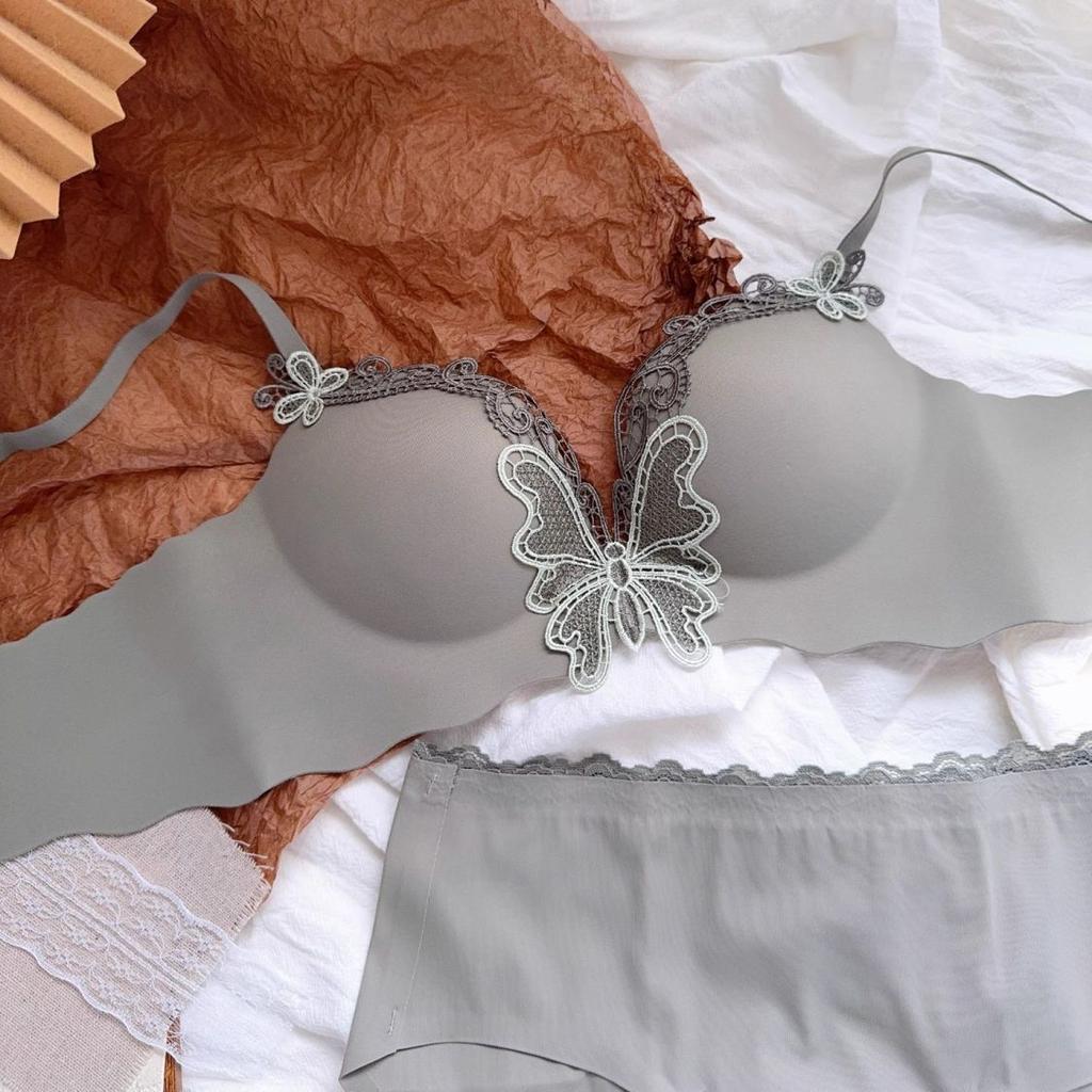 Women Trackless Bras Soft Sexy Lingerie Fashion Lady Underwear