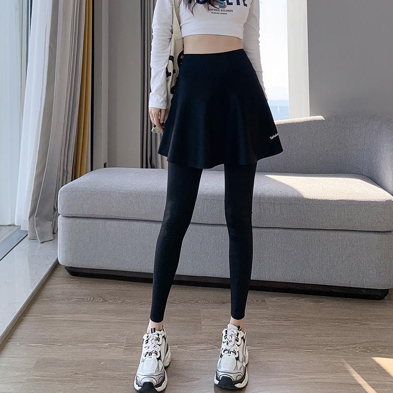Women's Fleece-Lined Two-Piece Yoga Pants & Skirt - High-Waisted, Thickened for Slimming, Ideal for Autumn/Winter Fitness & Outerwear.