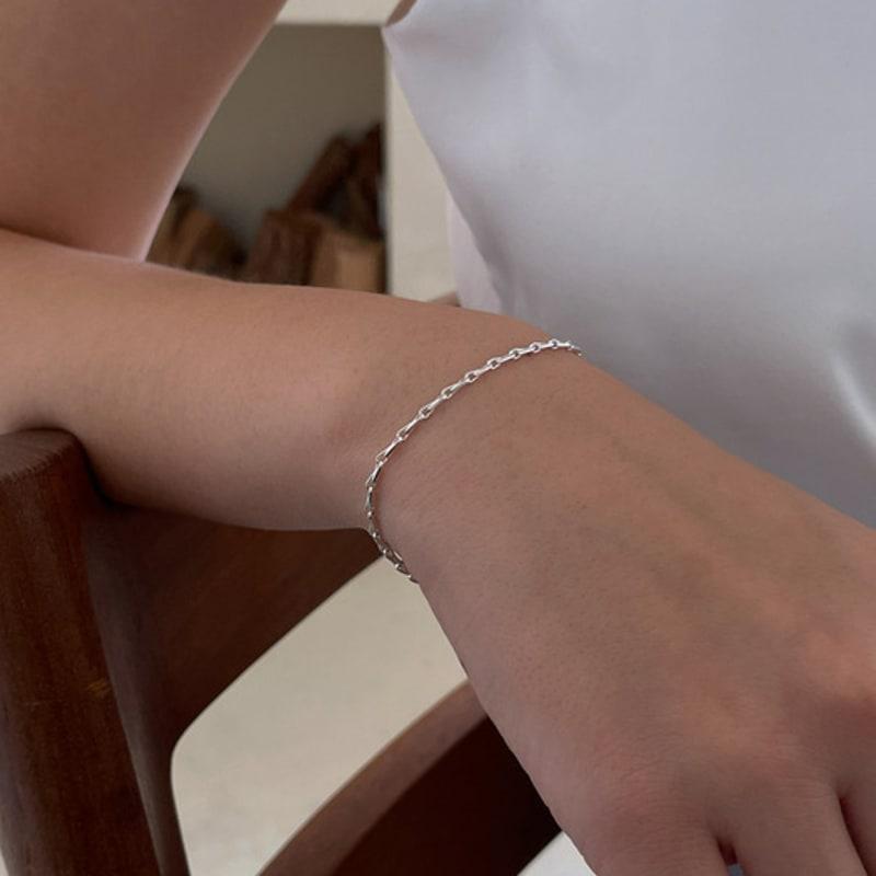 

Melliv Frill Cross Chain Bracelet_mvb15 About 20cm