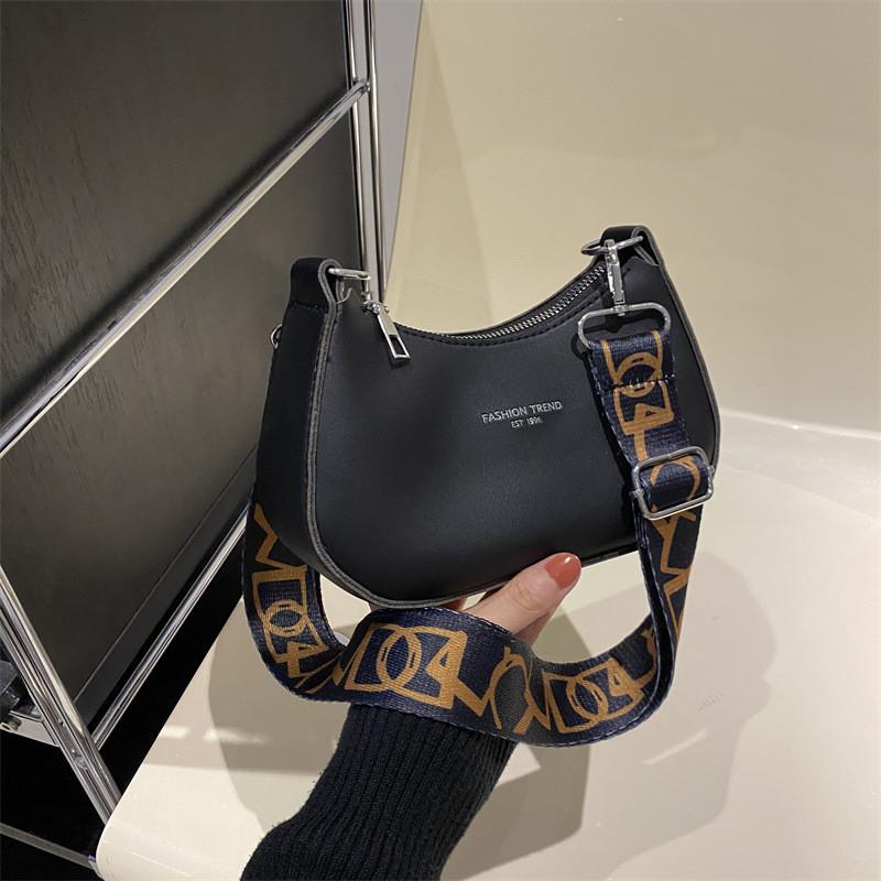2024 New Style Women s Large Bag Simple Personality Crossbody Handbag Fashion Shoulder Bag Korean Version Black