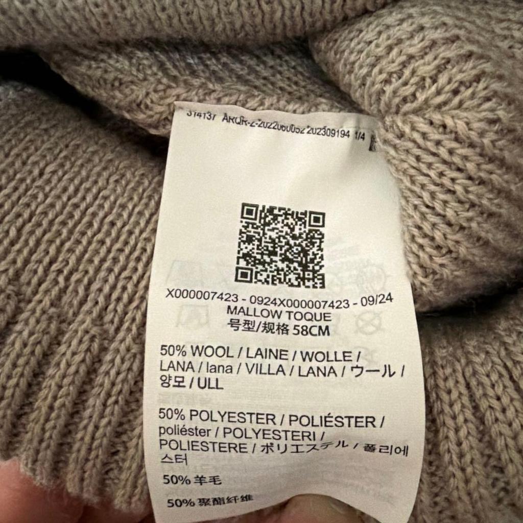 Used ARC'TERYX MALLOW TOQUE Knit Hat 58cm