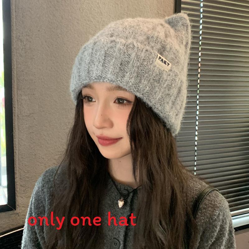 Knit Beanie Hat For Women Winter Warmth With Cute Bear Design For Casual Wear