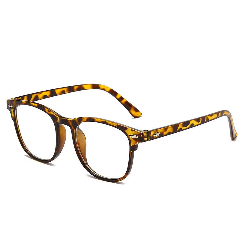 Korean Style Anti-Blue Light Metal Stud Glasses with Trendy Large Frames for Myopia Students