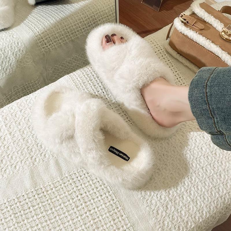 Popular Fluffy Slippers Women's Outer Wear 2025 New Autumn and Winter Cotton Shoes Go Out with Comfortable Thick Soles, Plush Fluffy Cotton Tows