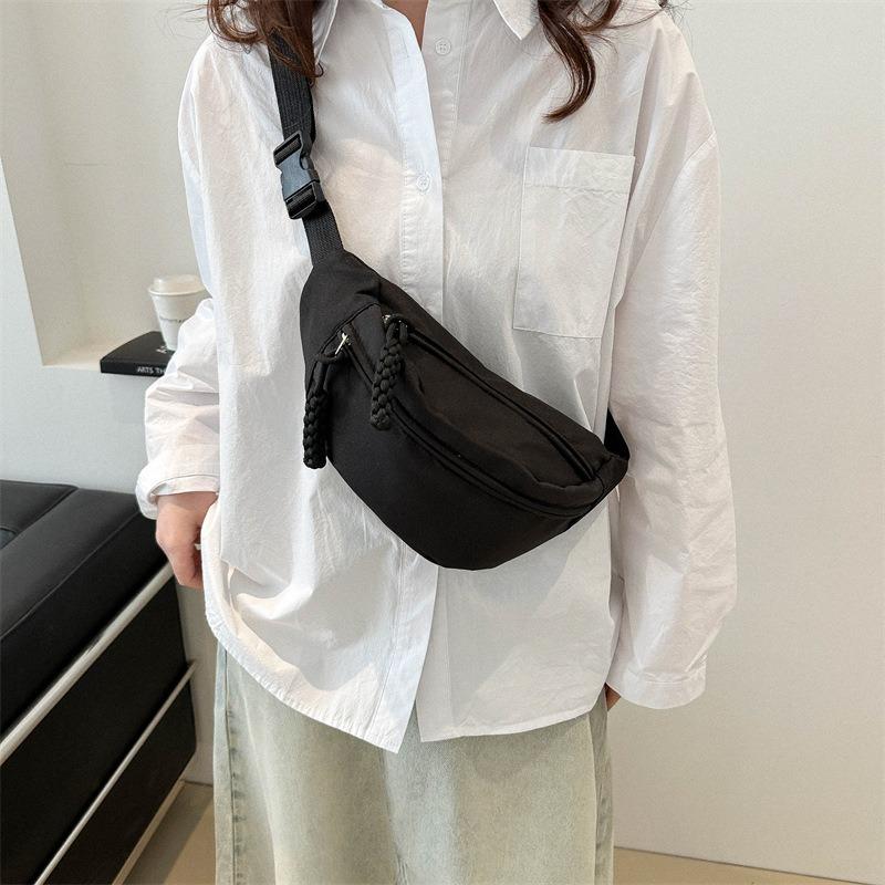 Trendy Sports Breast Bag, Female Beauty, Personalized Leisure, Mobile Phone Fanny Pack, Simple Messenger Bag