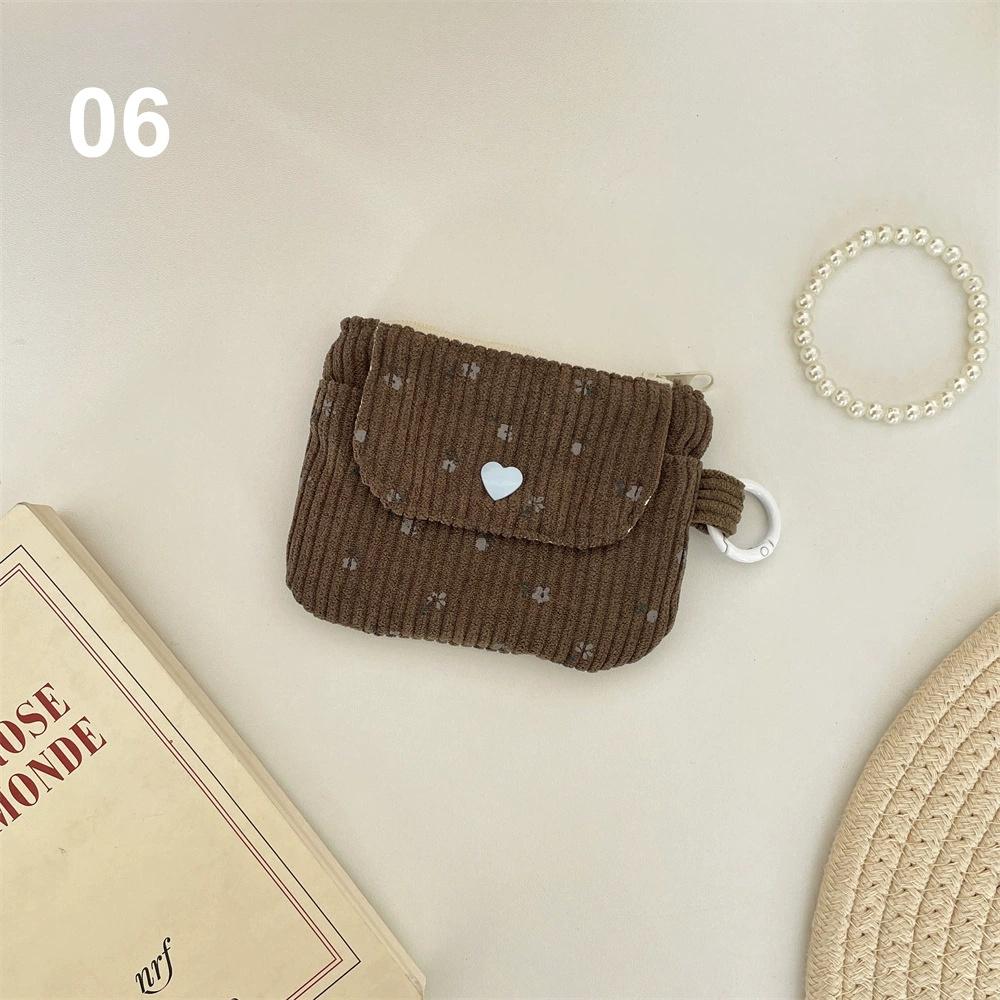 

Corduroy Floral Coin Purse, Cute Heart-shaped Snap Card Bag, Student Portable Key Bag, Headphone Storage Small Bag