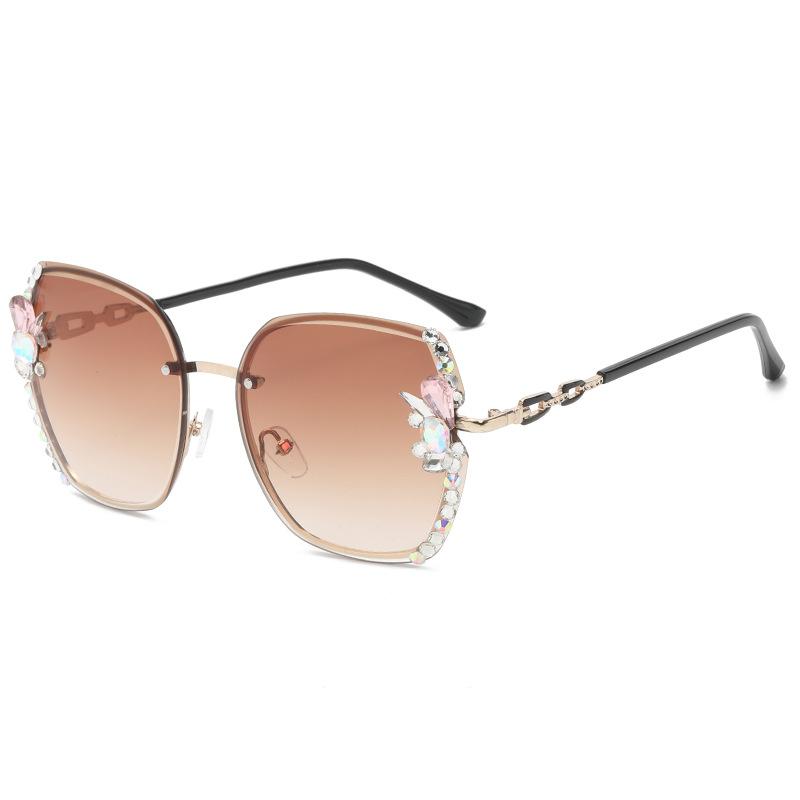 Rhinestone Sunglasses for Women Diamond Cut Edge Sunglasses UV Proof Luxury Marine Glasses