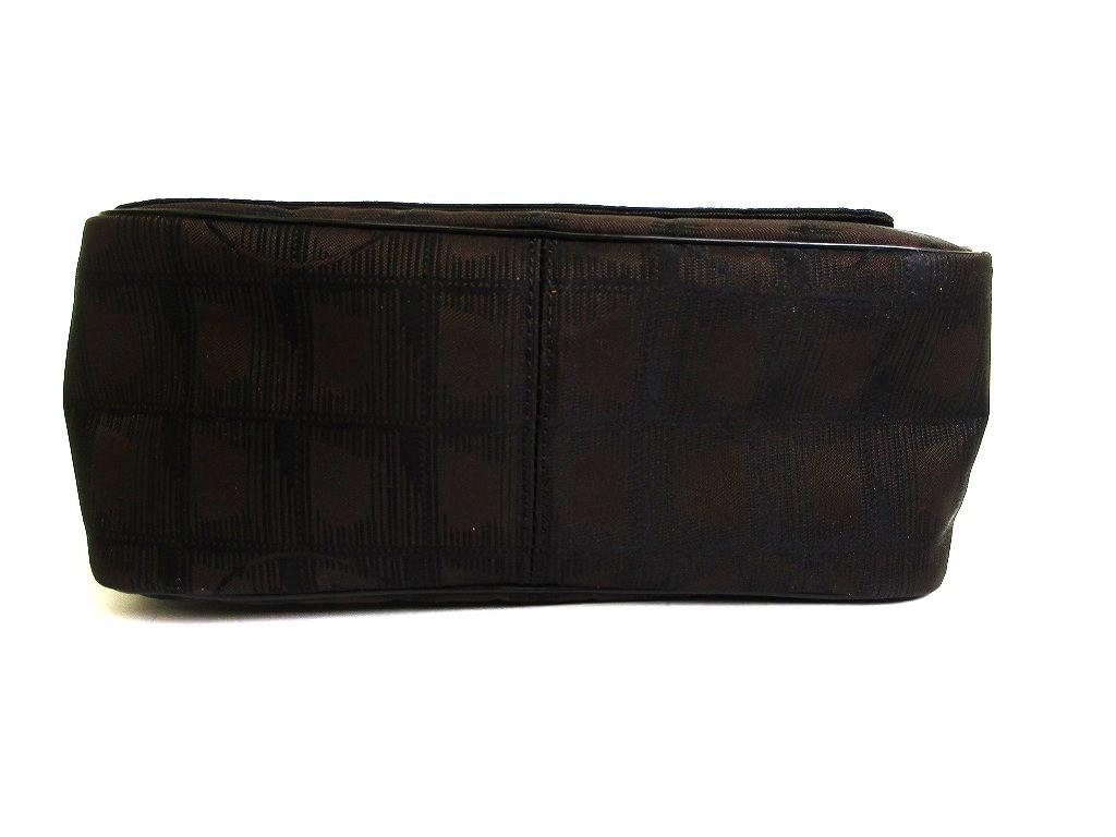 Authentische CHANEL Neue Reise Dunkelbraune Nylon-Canvas Umhängetasche Schultertasche #b101 Geöffnete Schachtel