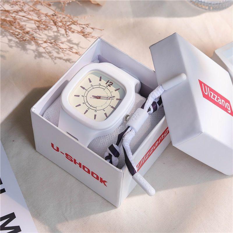 Fashion Women Watches Square Dial Pin Buckle Quartz Watch Women Luxury Ladies Electronic Wristwatches Silicone Female Clock Gift