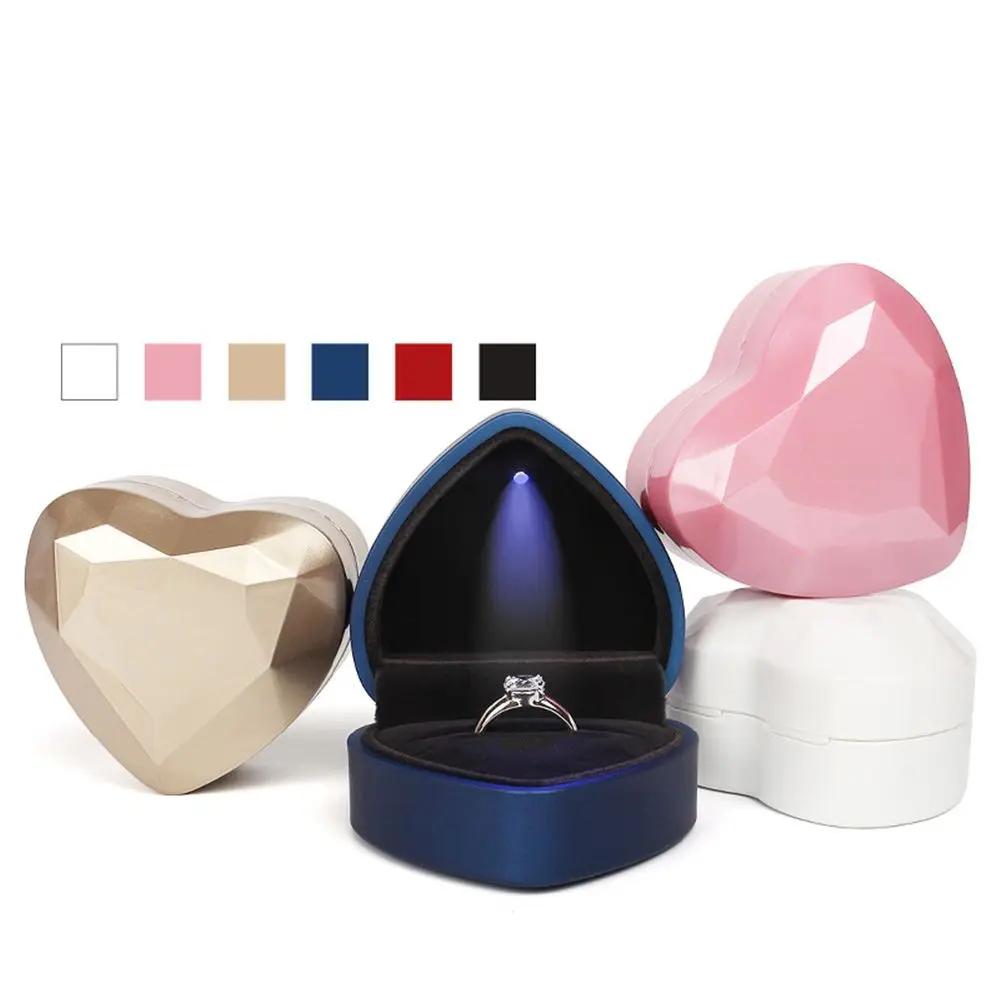 1PC Heart Shaped LED Light Ring Box Velvet Jewelry Display Gift Storage Case Wedding Engagement Proposal Anniversary Boxes