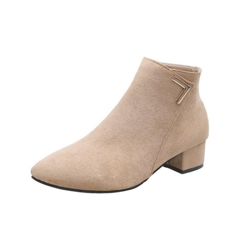 Autumn and winter new Martin boots medium thick heel short boots zipper matte surface short boots pointed single boots
